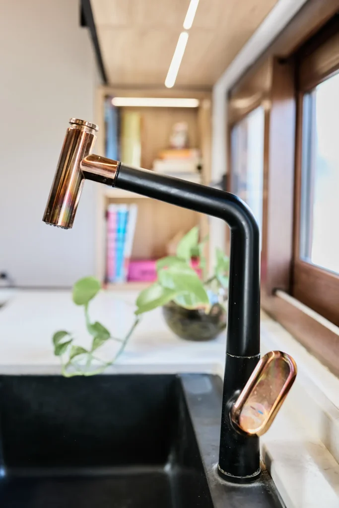 COCINA BLANCA CASA COMODA REMODELACION DE COCINAS (15)